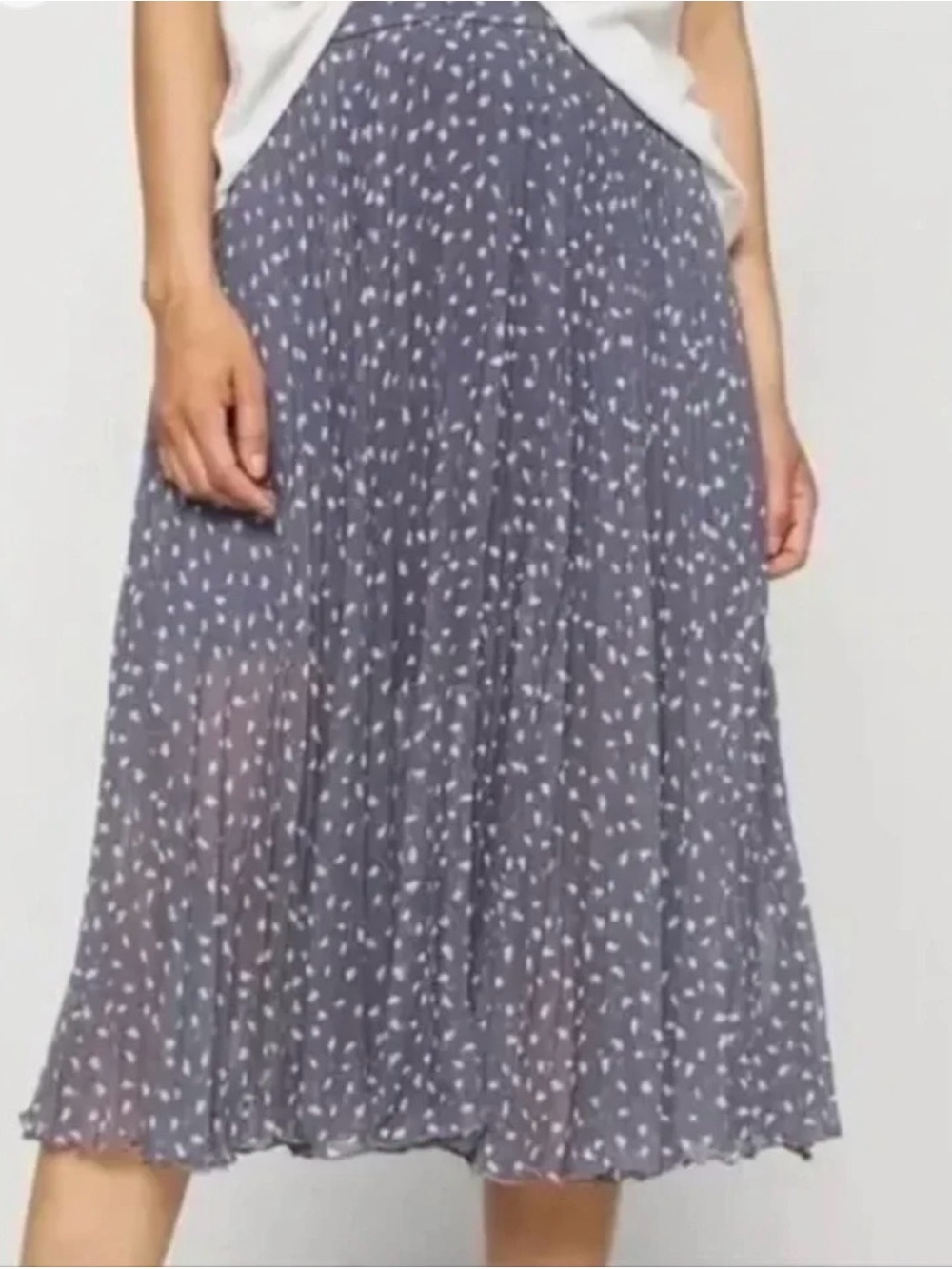 Abercrombie Pleated Blue Polka-dot Midi Skirt